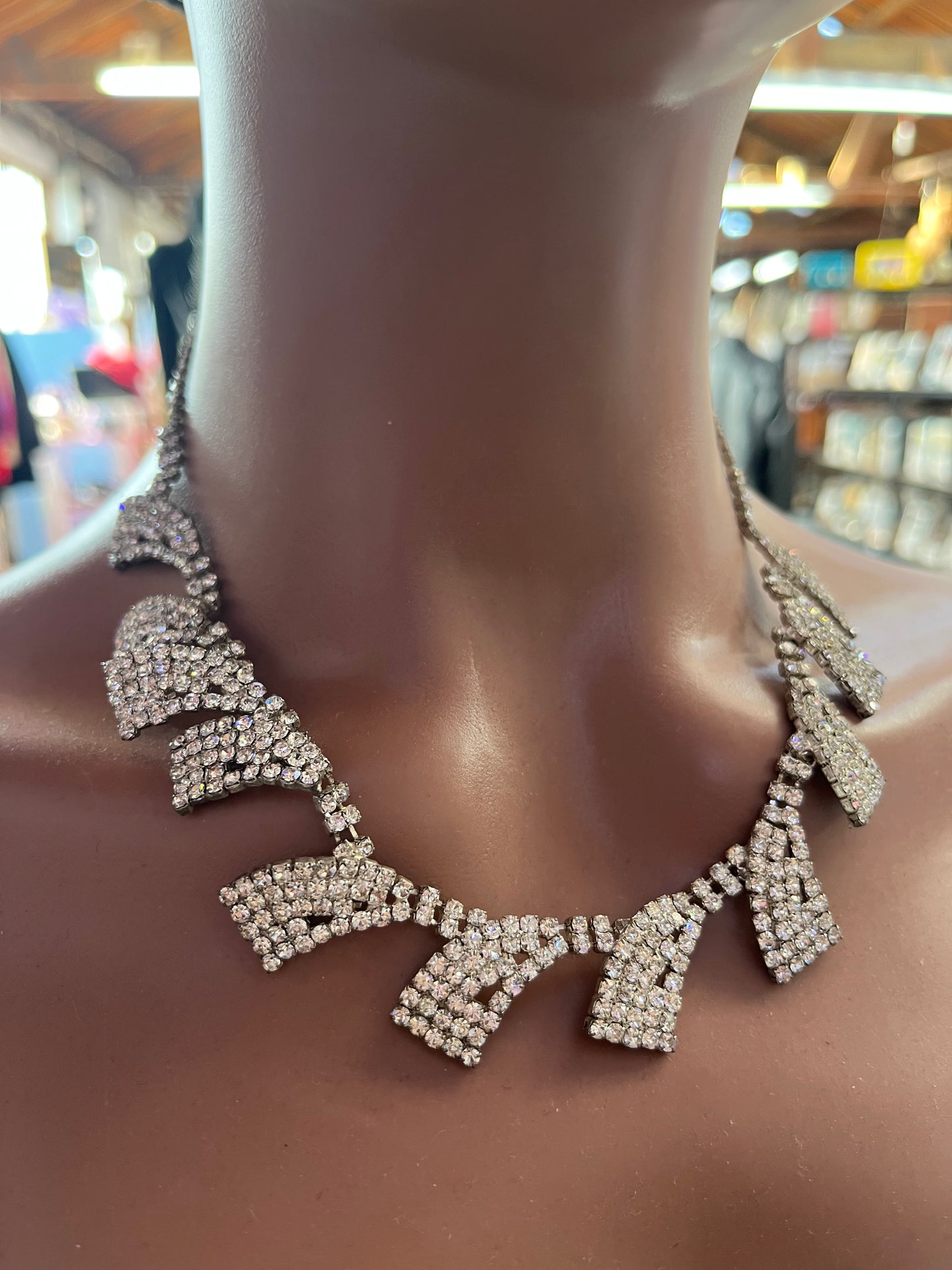 DIAMANTE NECKLACE & EARRINGS