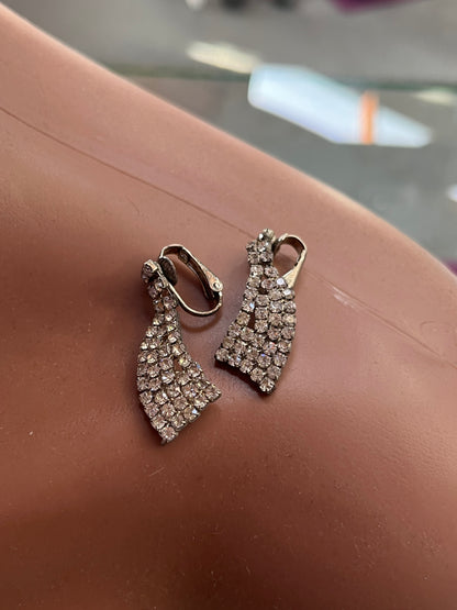 DIAMANTE NECKLACE & EARRINGS