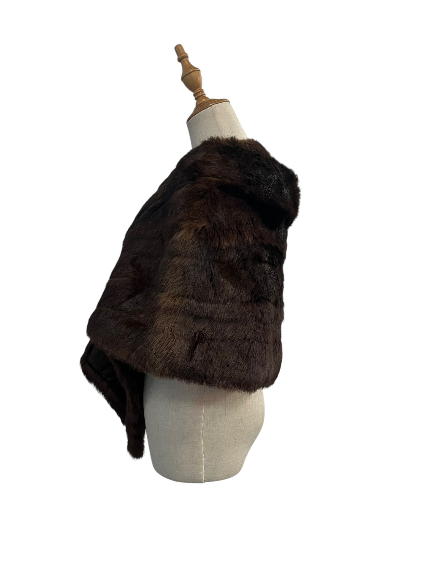 UNIVERSAL (NZ)  FUR STOLE