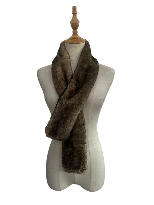 SOFT FAUX FUR NECKPIECE