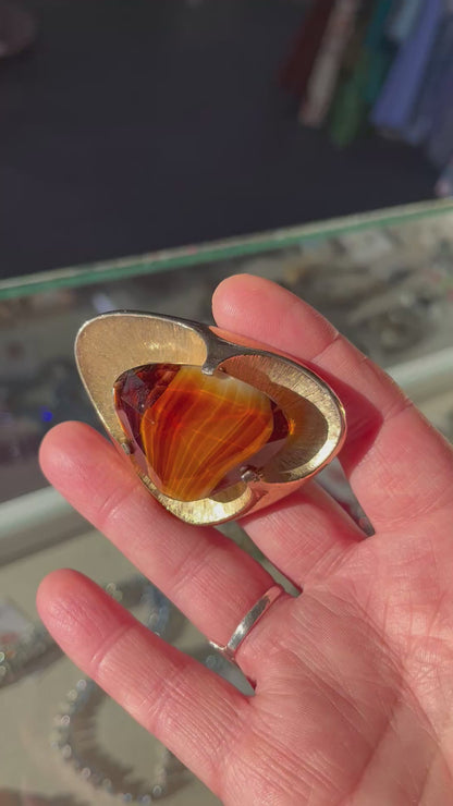 SPHINX AGATE BROOCH
