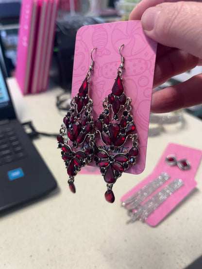 STATEMENT RED EARRINGS