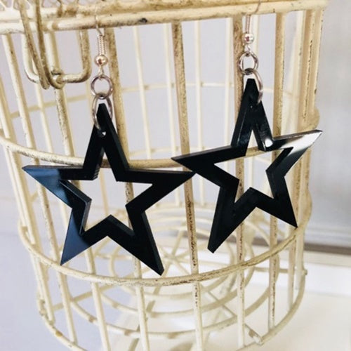 BLACK STAR EARRINGS